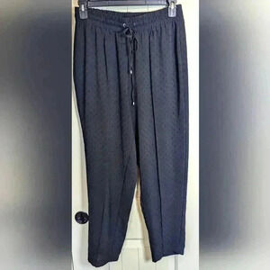 Soho Apparel Pull On Pants in Textured Black With tie front drawstring Sz Large